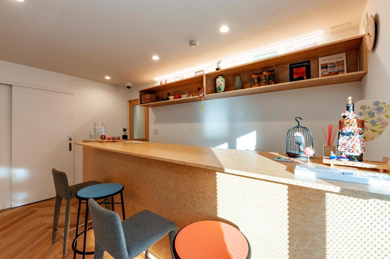 Plat Hostel Keikyu Haneda Home Tokyo Esterno foto